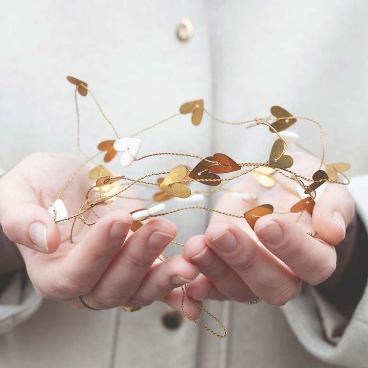 Bastion Collections - Girlande Herzen Weiß & Gold