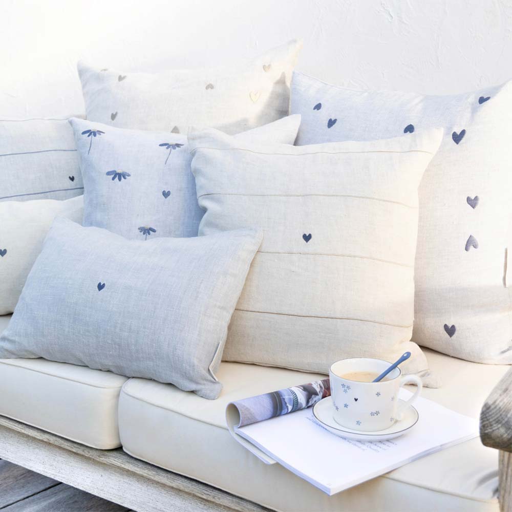Bastion Collections - Kissenbezug mit Herzen Leinen 60x60 cm