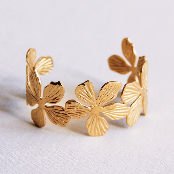Bazou - Armreif XL Blumen - Gold