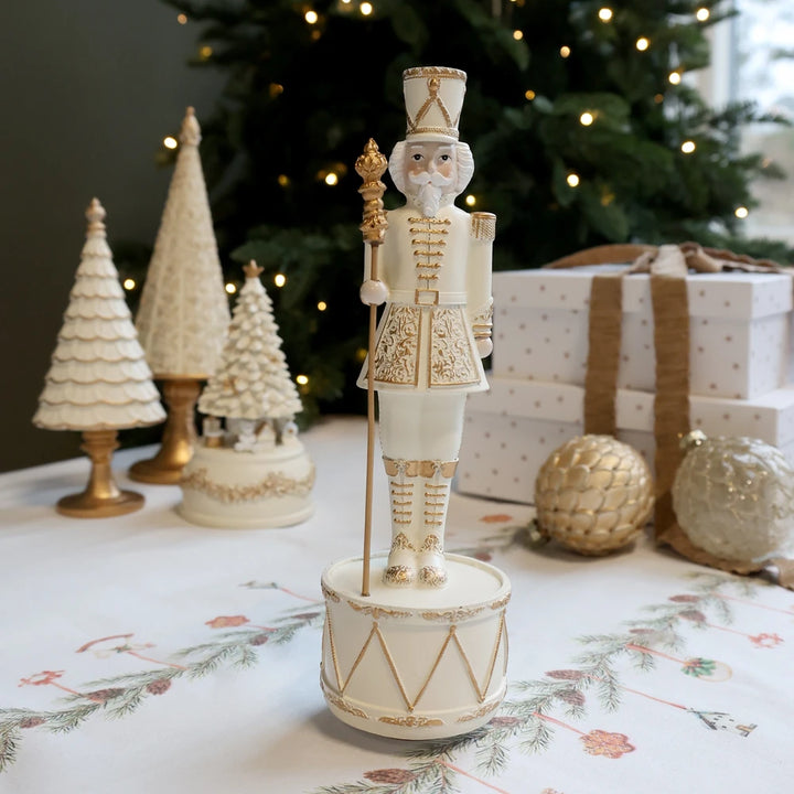 Chic Antique - Noël Spieluhr mit Nussknacker antique creme