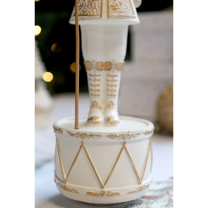 Chic Antique - Noël Spieluhr mit Nussknacker antique creme