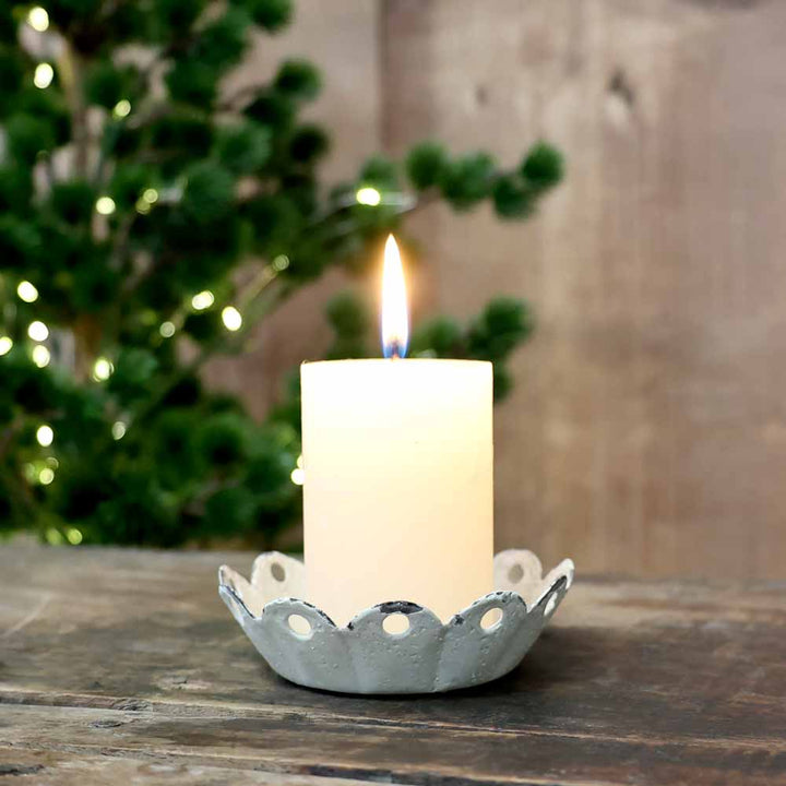 Chic Antique - Teelichthalter mit Spitzenkante