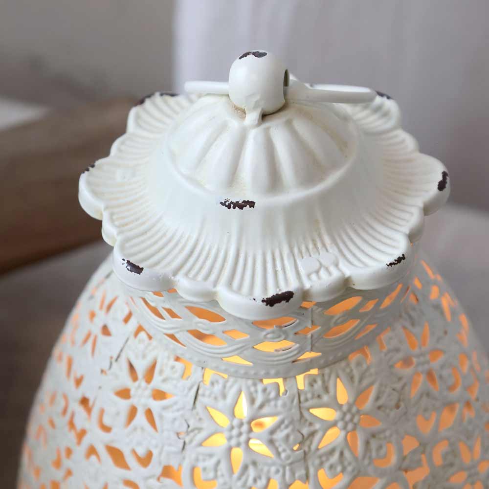 Chic Antique – Laterne mit Muster antique creme