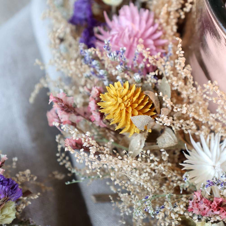 Chic Antique – Windlicht mit Blumenkranz natur
