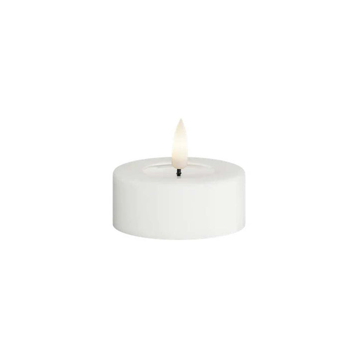 Deluxe Homeart - Jumbo-Teelichter LED Weiß (2-teilig, 6,1x4,5cm)