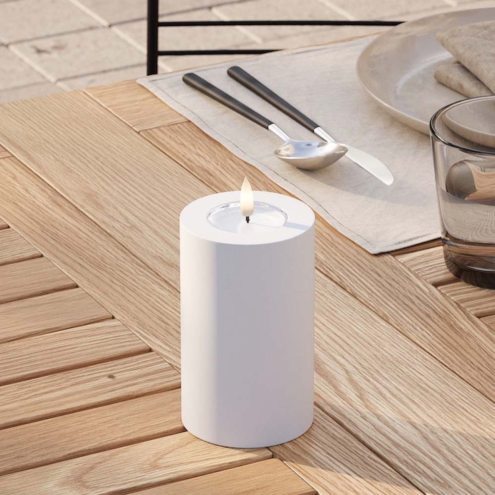 Deluxe Homeart - Outdoor Stumpenkerze LED Weiß (7,5x12,5cm)
