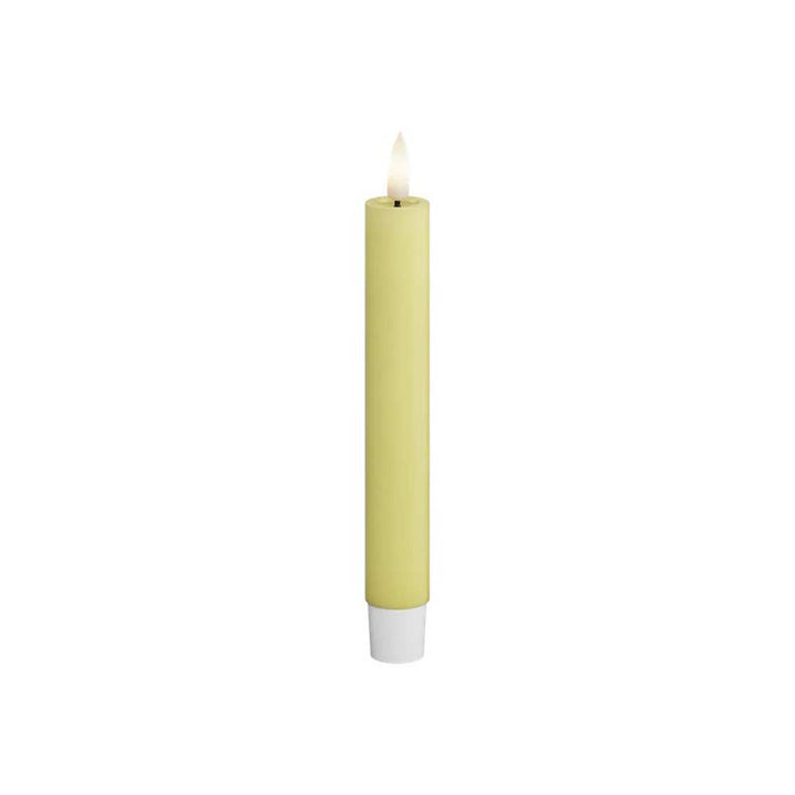 Deluxe Homeart - Stabkerzen LED Hellgelb (2-teilig, 15cm)