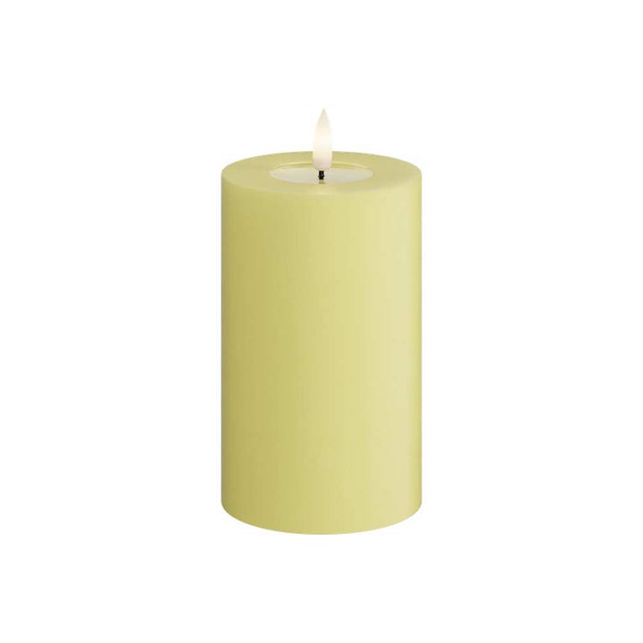 Deluxe Homeart - Stumpenkerze LED Hellgelb (7,5x12,5cm)