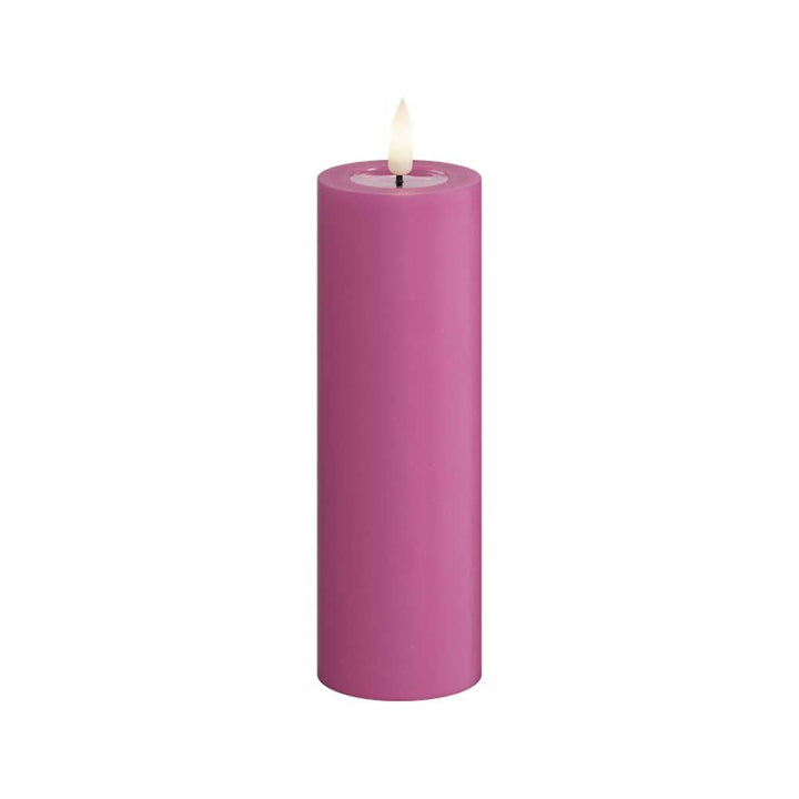 Deluxe Homeart - Stumpenkerze LED Magenta (7,5x15cm)