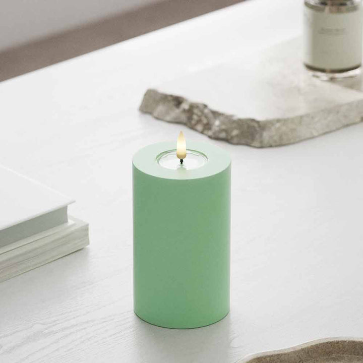 Deluxe Homeart - Stumpenkerze LED Mint (7,5x12,5cm)