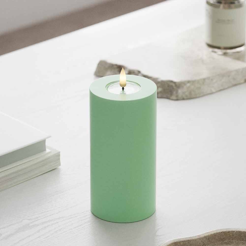 Deluxe Homeart - Stumpenkerze LED Mint (7,5x15cm)