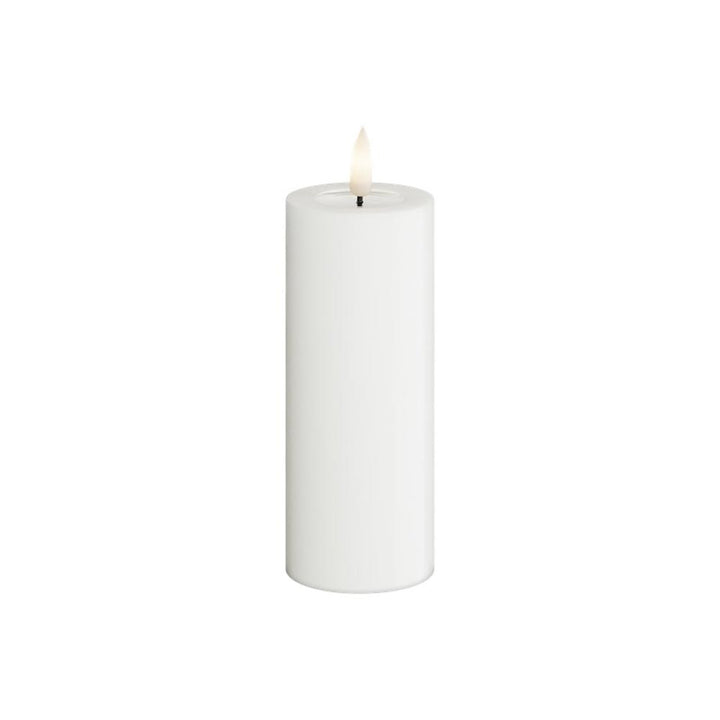 Deluxe Homeart - Stumpenkerze LED Weiß (5x12,5cm)