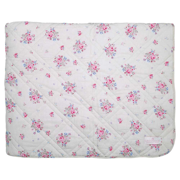Ein GreenGate - Elysia Quilt Pale Grey 140x220 cm.