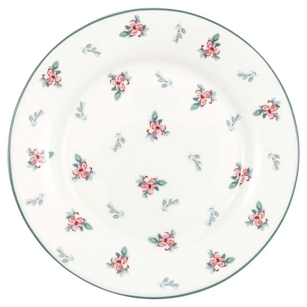 Ein weißer GreenGate - Jalia Frühstücksteller mit einem Muster aus kleinen roten Blumen und grünen Blättern, die gleichmäßig über die Oberfläche verteilt sind.