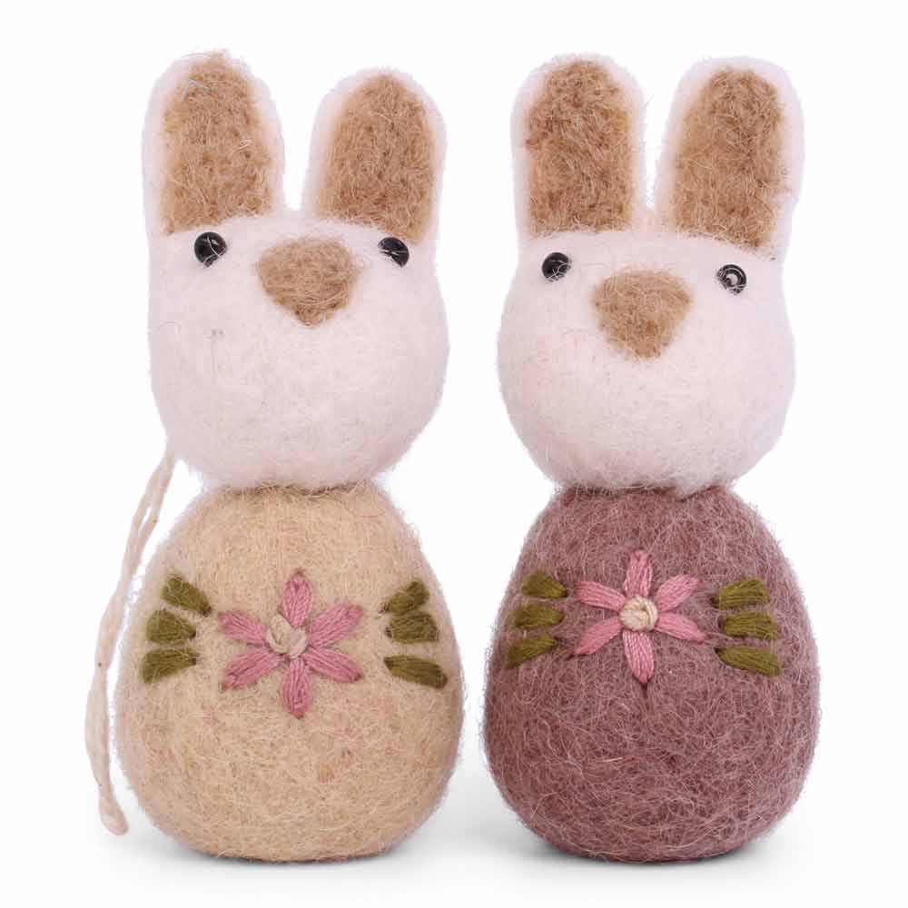 Gry & Sif - Anhänger Hase mit Blumen Stickerei Filz 2er-Set