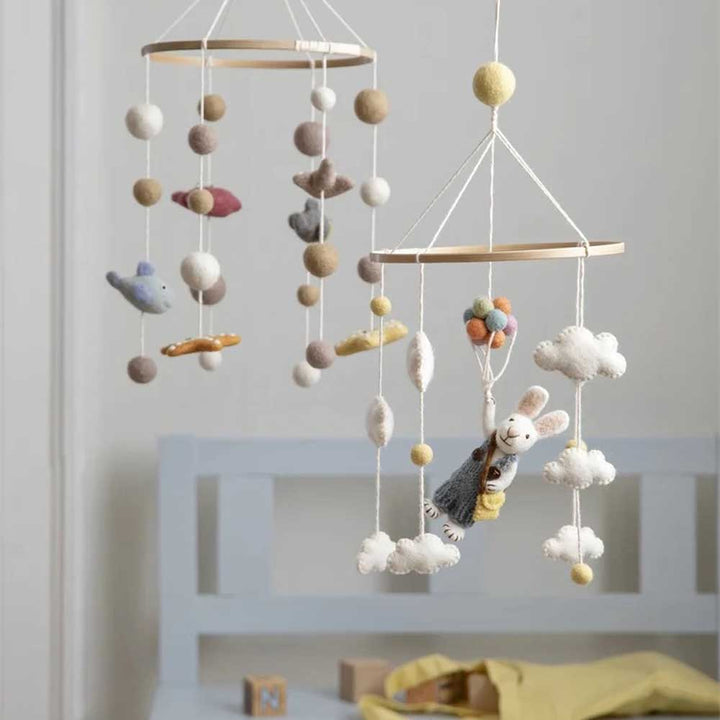 Gry & Sif - Baby Mobile Hase mit Luftballons
