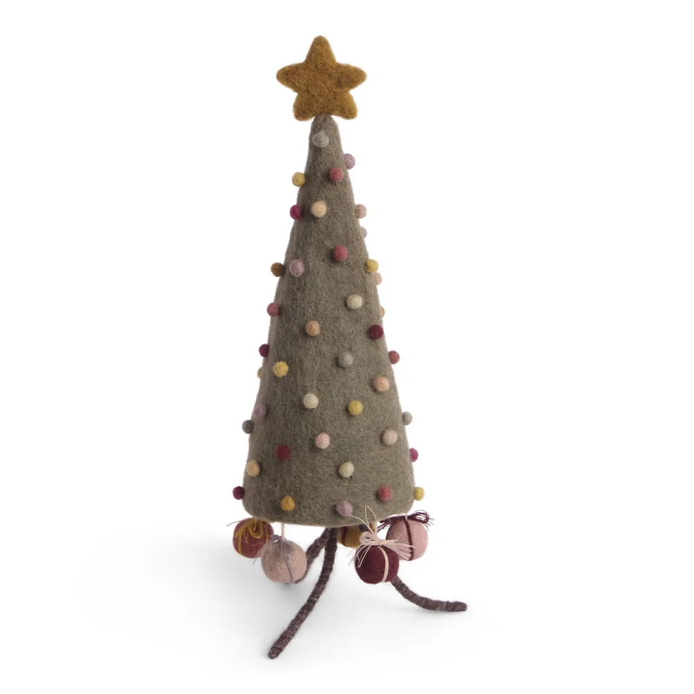 Gry & Sif – Weihnachtsbaum aus Filz mit Geschenken