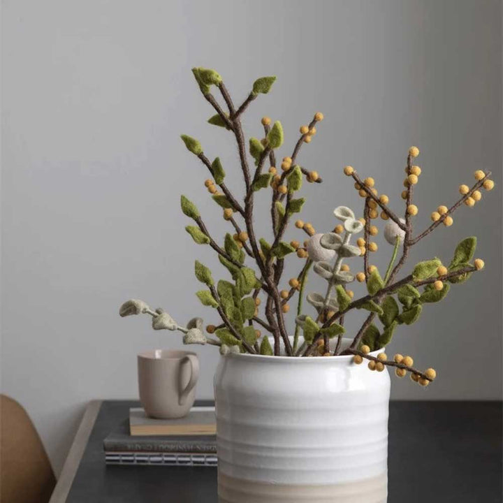 Gry & Sif - Ast Filz mit grünen Blättern 62 cm