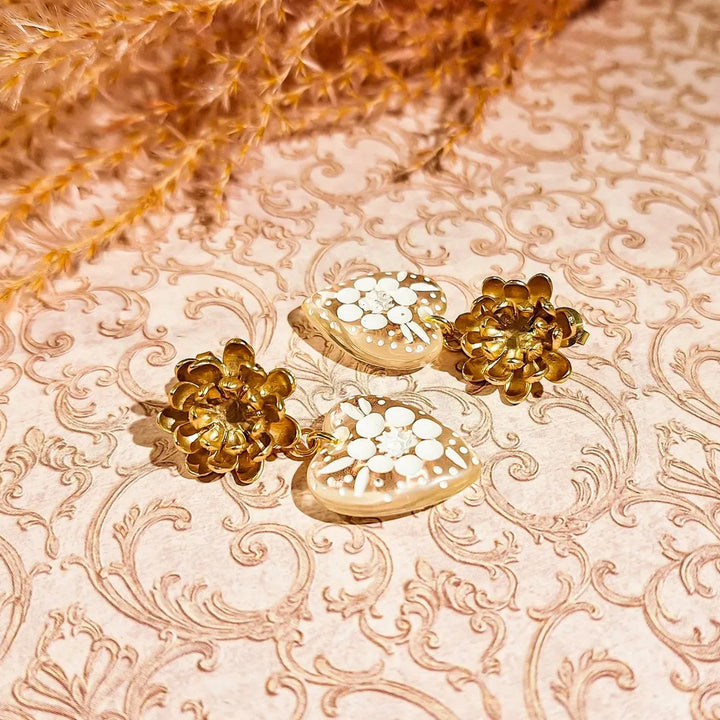 Lydée Déco - Herz- und Blumenohrringe Transparent Weiß Gold