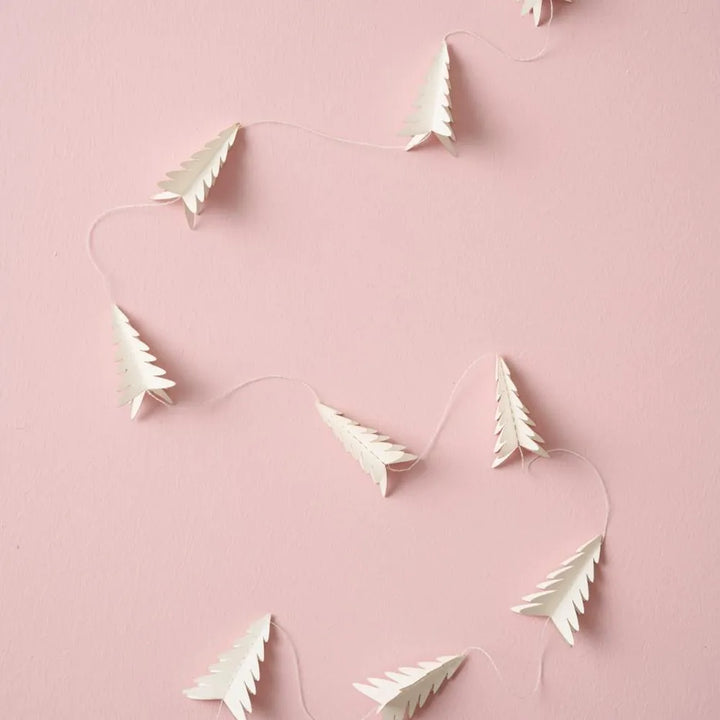 Ib Laursen - Band mit 12 Tannenbäumen 3-dimensional