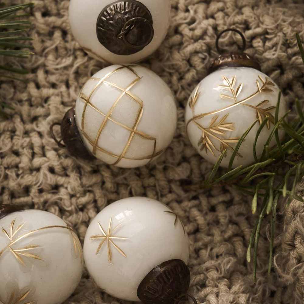 Ib Laursen - Tüte mit 10 Weihnachtskugeln mini mit goldener Eingravierung