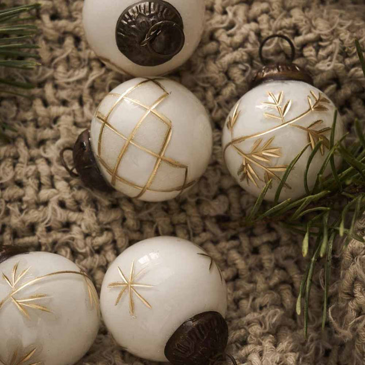 Ib Laursen - Tüte mit 10 Weihnachtskugeln mini mit goldener Eingravierung