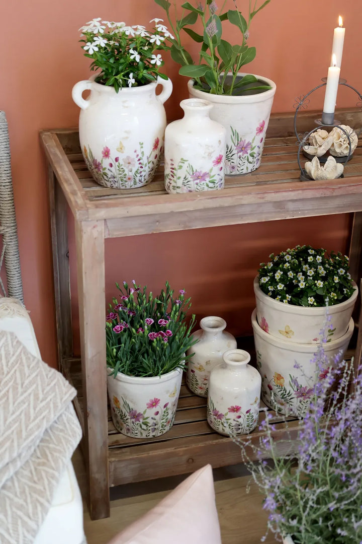 Chic Antique - Keramik Übertopf Creme mit Wiesenblumen-Motiv