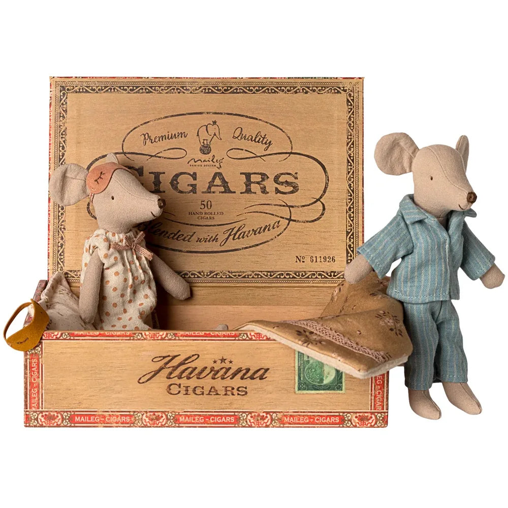 Maileg - Maus Mum & Dad in Zigarrenbox