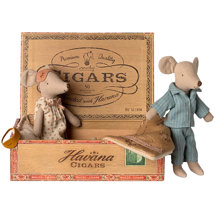 Maileg - Maus Mum & Dad in Zigarrenbox