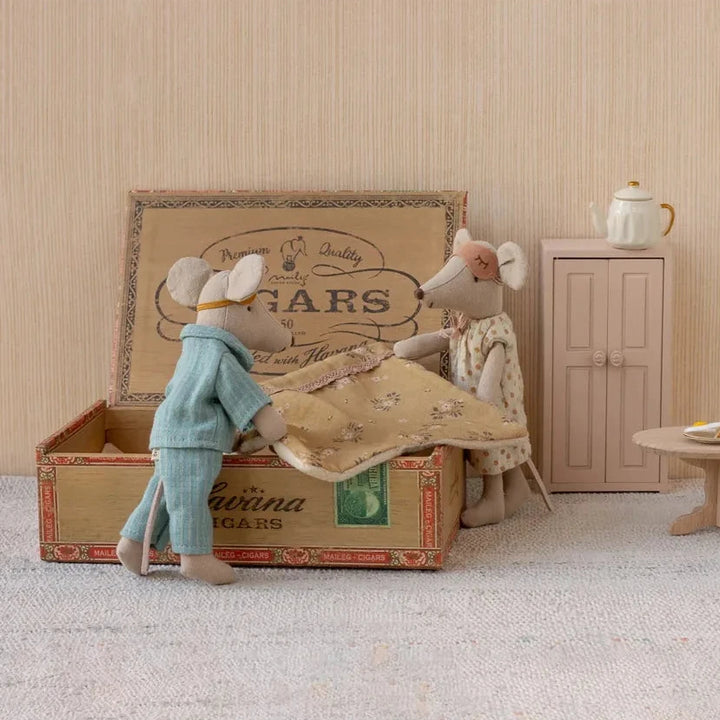 Maileg - Maus Mum & Dad in Zigarrenbox