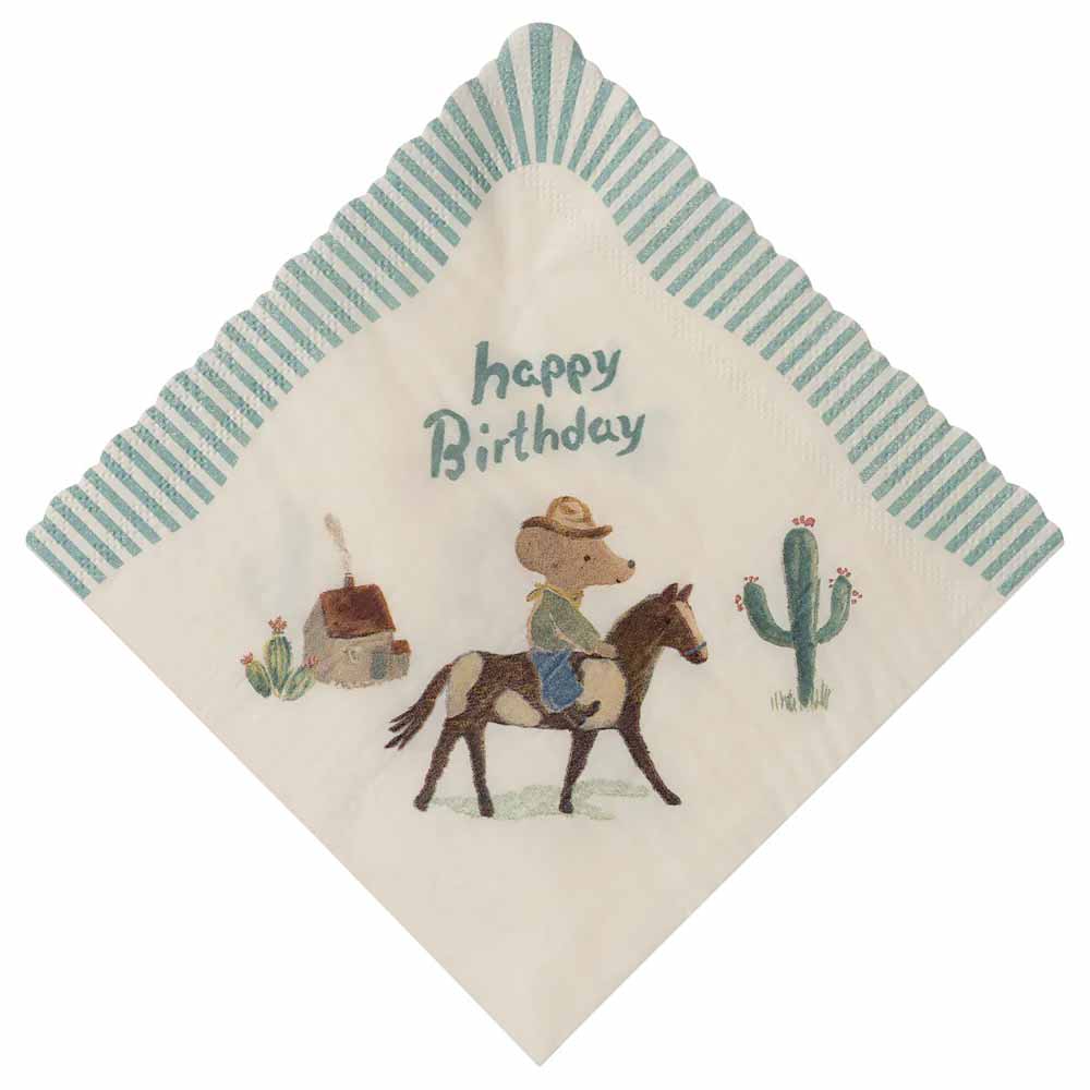 Auf der Maileg - Papierserviette Happy Birthday Pony Cowboy sind ein Cowboy auf einem Pferd, ein Kaktus, ein kleines Haus und „Happy Birthday“ aufgedruckt.