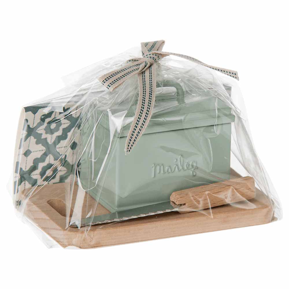 Maileg - Puppenhaus Brotbox mit Schneidebrett und Messer