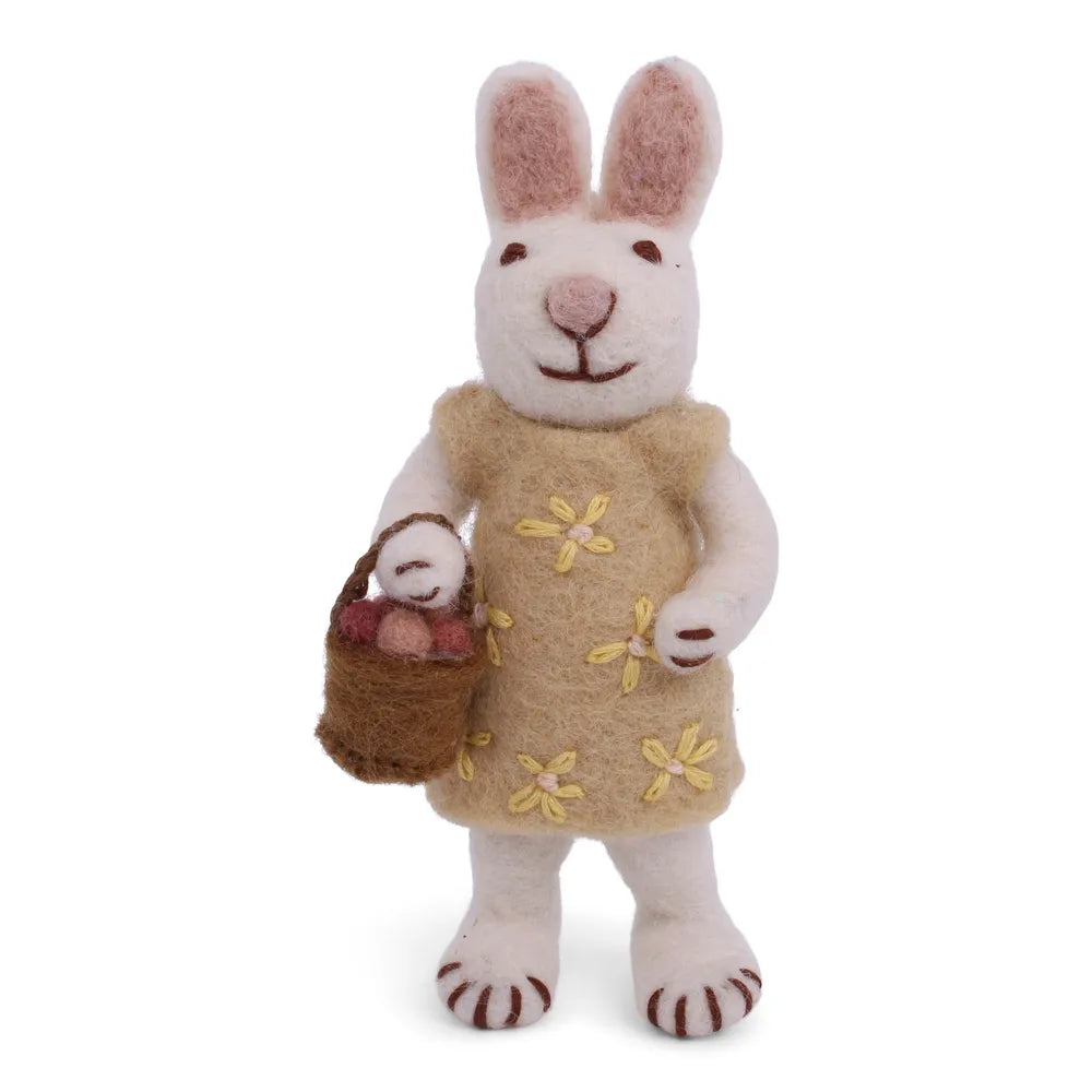Gry & Sif - Kleiner weißer Hasen-Mädchen mit gelbem Kleid & Eierkorb