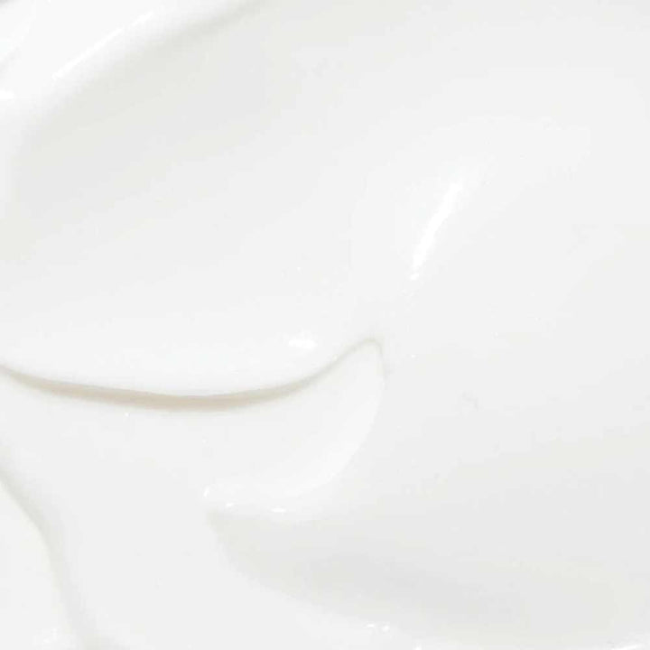 Nahaufnahme von Panier des Sens - Handcreme Eisenkraut (Verbene) mit glatter Textur.
