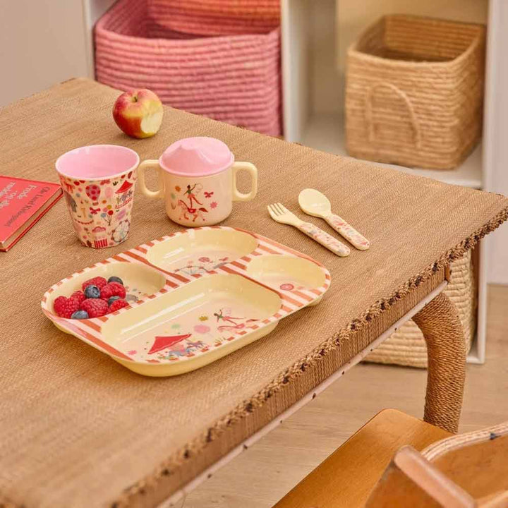 Rice - Melamin Kinderteller mit 4er Einteilung Fun Fair Rosa