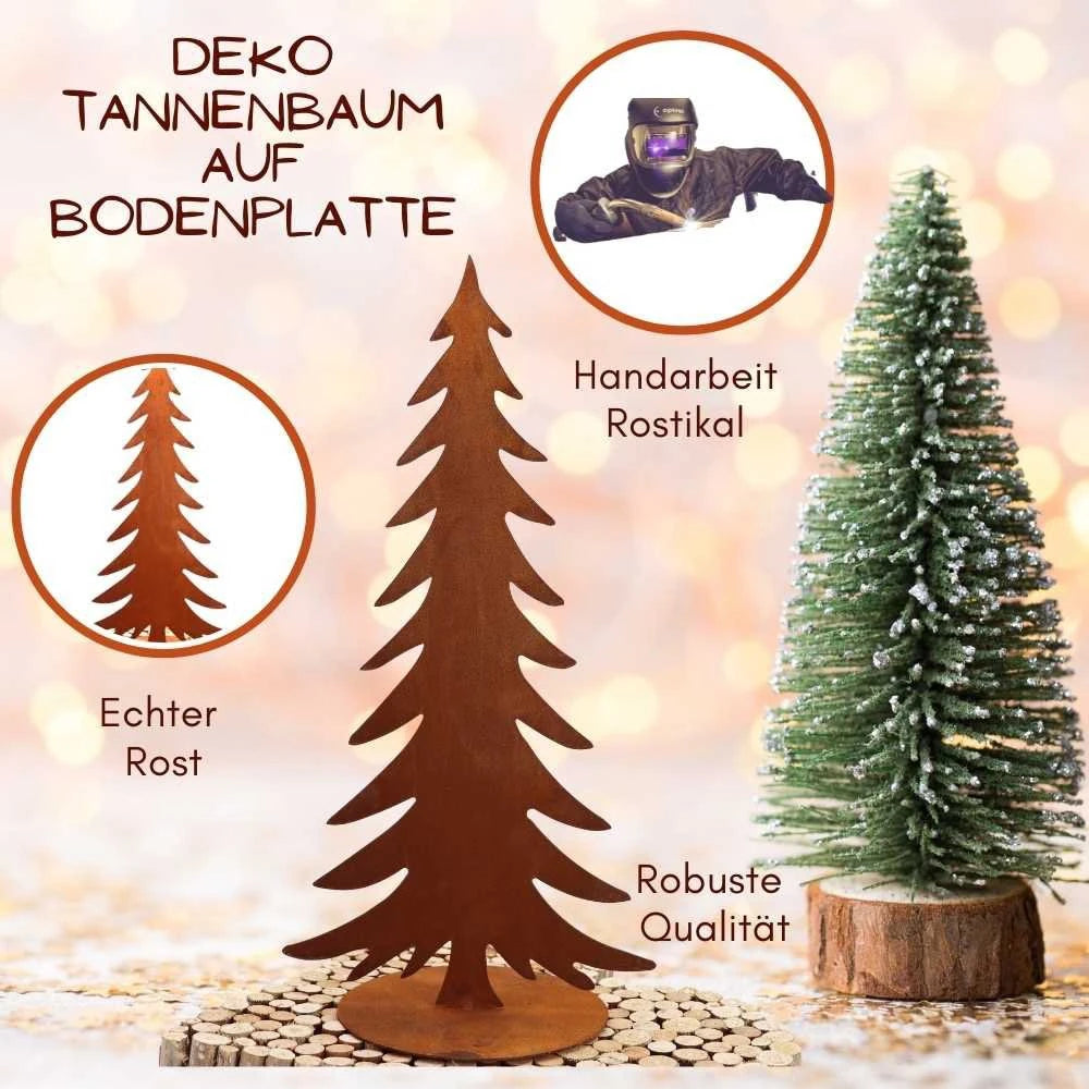 Es werden zwei dekorative Weihnachtsbäume gezeigt: der Rotikal - Rost Deko Tannenbaum, handgefertigt aus echtem rostigem Metall auf einem Sockel, und ein Baum mit künstlichem Schneeeffekt. Der Text hebt "handgefertigt", "echter Rost" und "robuste Qualität" hervor.