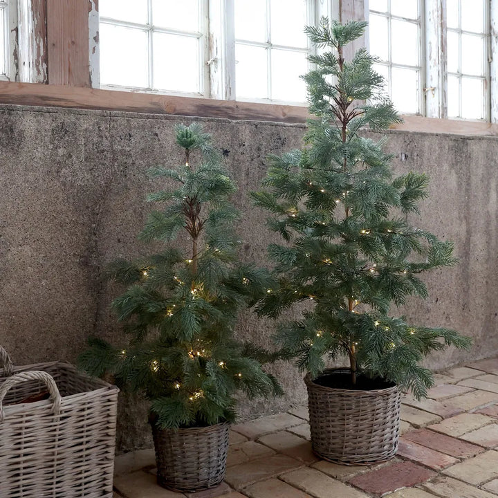 Chic Antique Tannenbaum Fleur Weidenkorb LED Grün