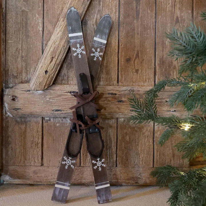Chic Antique Weihnachtsdeko Ski Kiefernholz Vintage