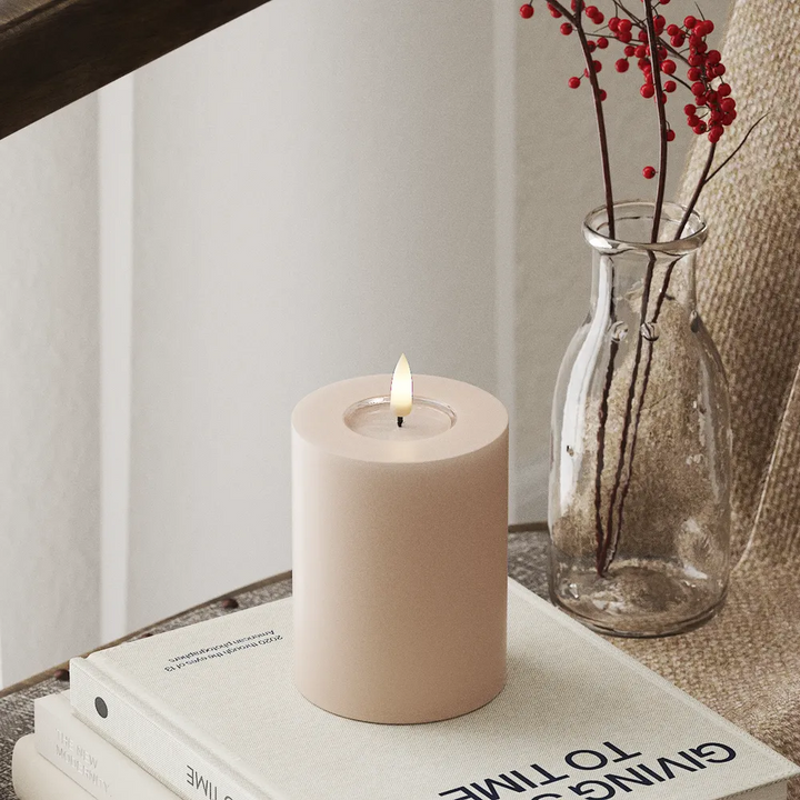 Deluxe Homeart LED-Blockkerze Real Flame Rosa