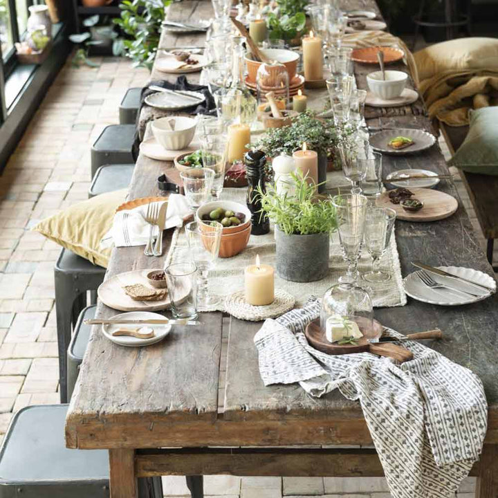 Ein Ib Laursen - Frühstücksteller Mynte ist bereit für eine Dinnerparty.