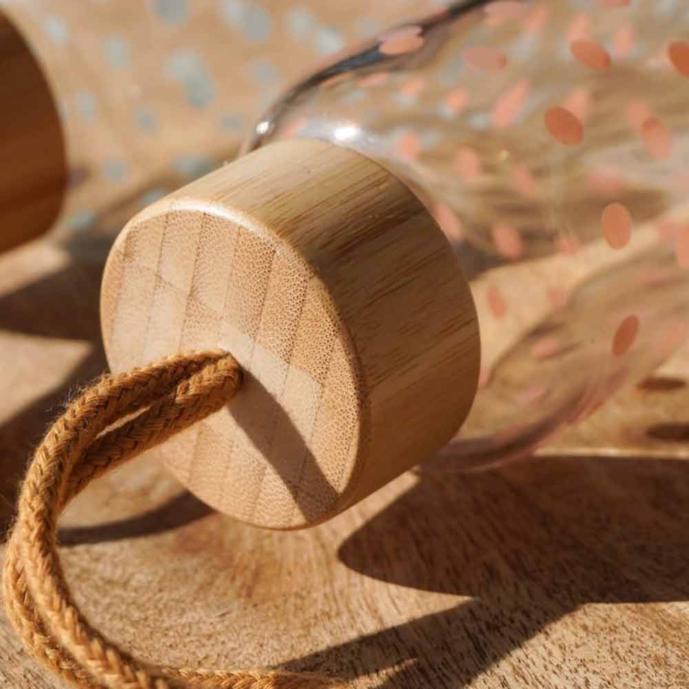 Isabelle Rose - Trinkflasche aus Glas mit Punkte