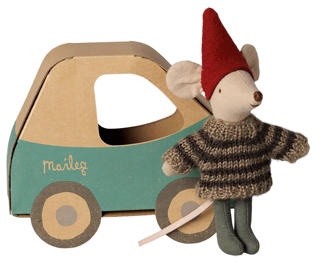 Maileg - Weihnachtsmaus, kleiner Bruder in Auto-Box