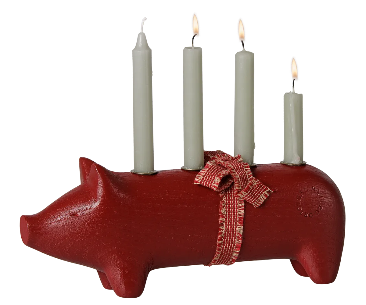 Maileg - Kerzenhalter aus Holz, Schwein, Advent mittel - Rot