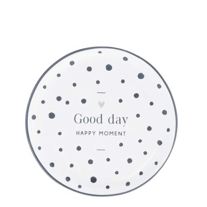 Ein Teller mit der Aufschrift Bastion Collections – Teller Mini Good Day darauf.