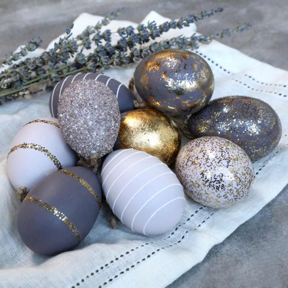 Chic Antique - Osterei lila mit Gold Glimmer Streifen