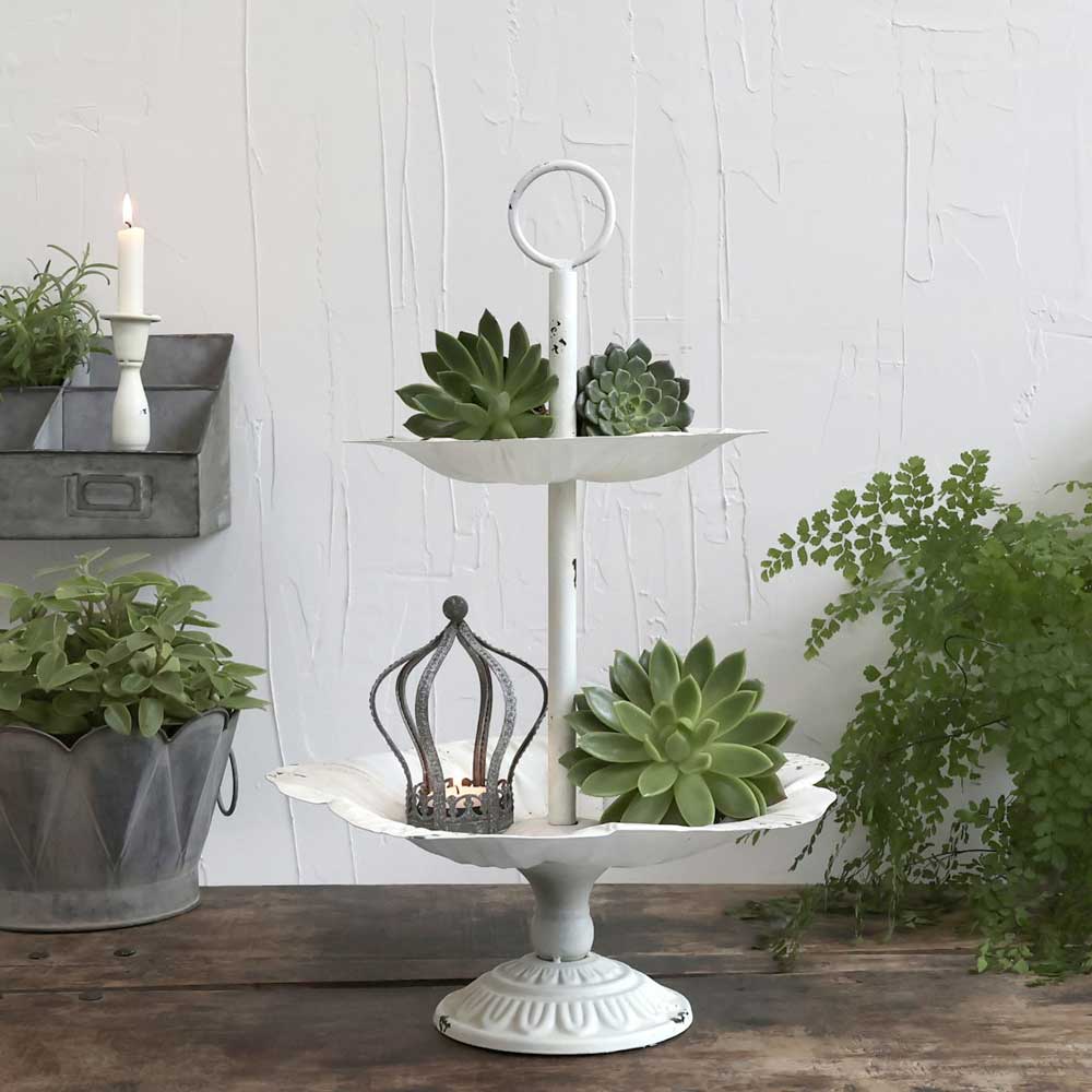 Chic Antique - Etagere Blumenflair antique creme