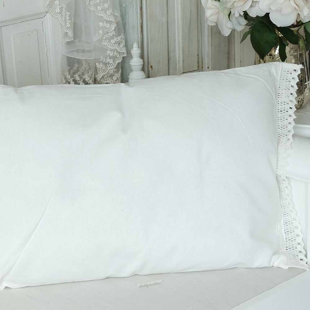 Chic Antique - Kissen mit Spitzenkante inkl. Füllung