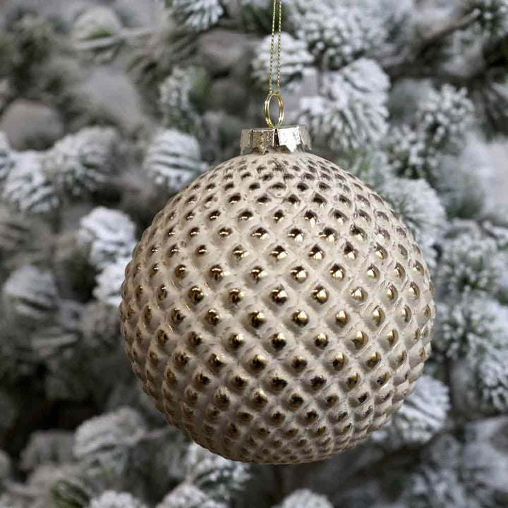 Chic Antique - Weihnachtskugel mit Goldmuster mega