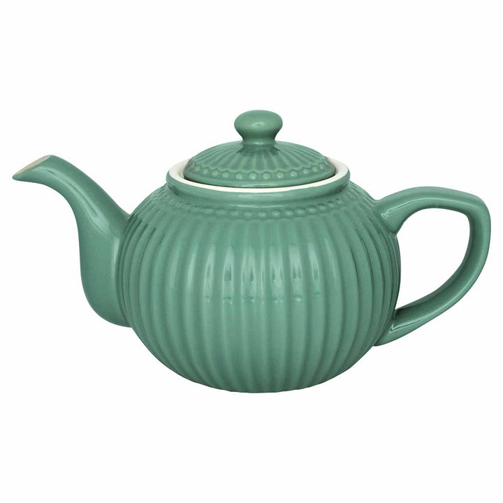 Eine GreenGate - Alice Teekanne mit geripptem Design und rundem Deckel.