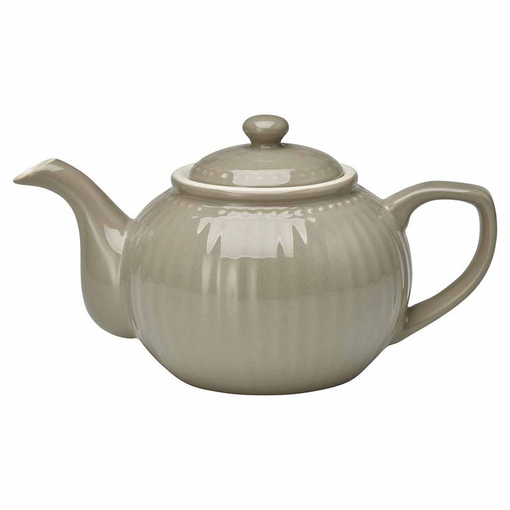 Eine GreenGate - Alice Teekanne mit Deckel, mit glänzender Oberfläche und dezentem Streifendesign.